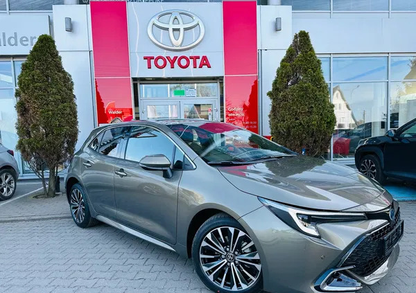 rumia Toyota Corolla cena 141990 przebieg: 5, rok produkcji 2024 z Rumia
